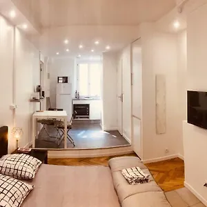  Appartement G: En Plein Centre De Lyon, Visite à Pied