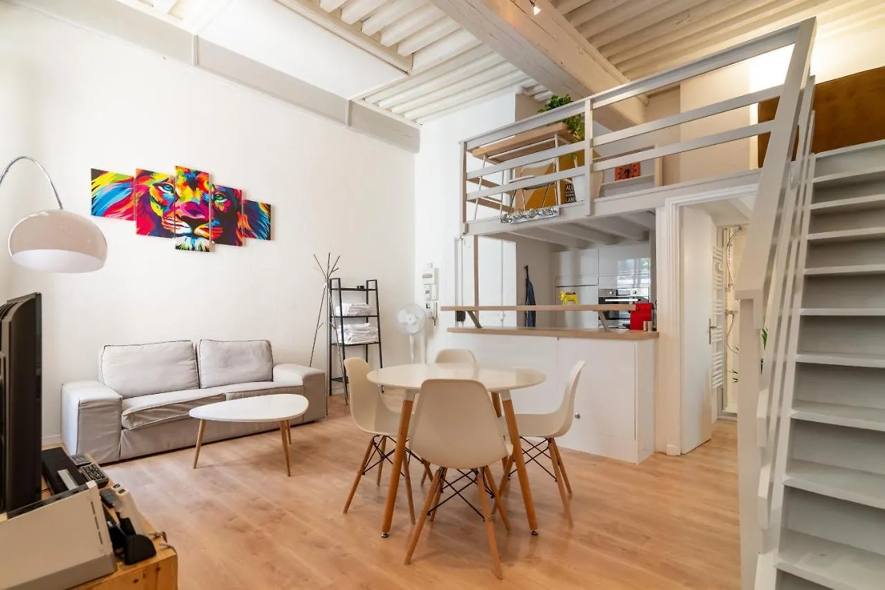 Dify Moderne - Hotel De Ville Lyon Apartment